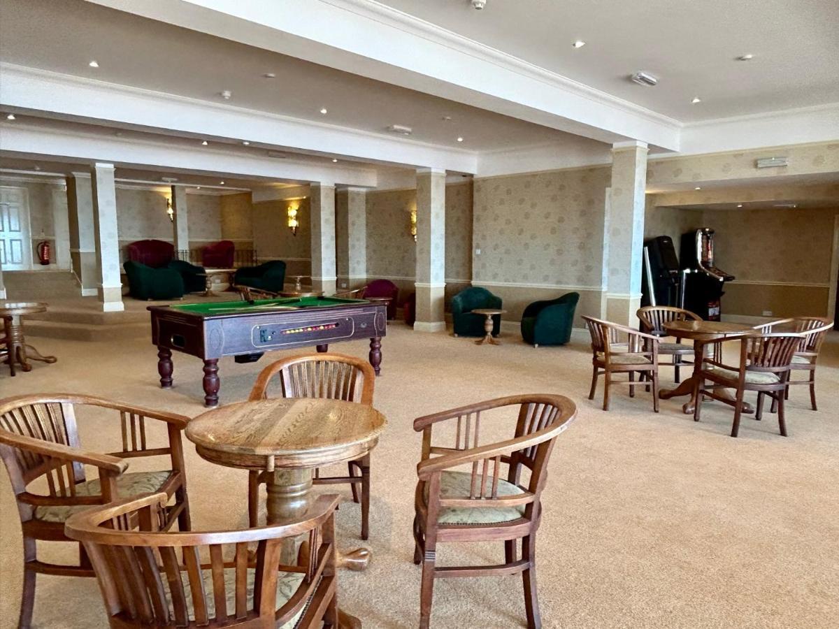 Regent Court - Seafront, Sandown - Free Car Ferry For Bookings Of 3 Or More Nights, Subject To Availability Exterior foto