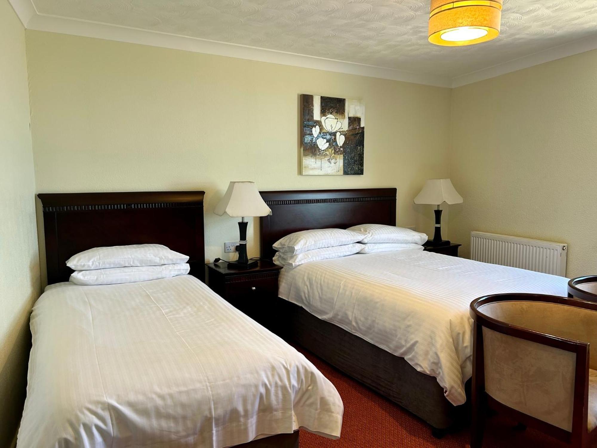 Regent Court - Seafront, Sandown - Free Car Ferry For Bookings Of 3 Or More Nights, Subject To Availability Habitación foto