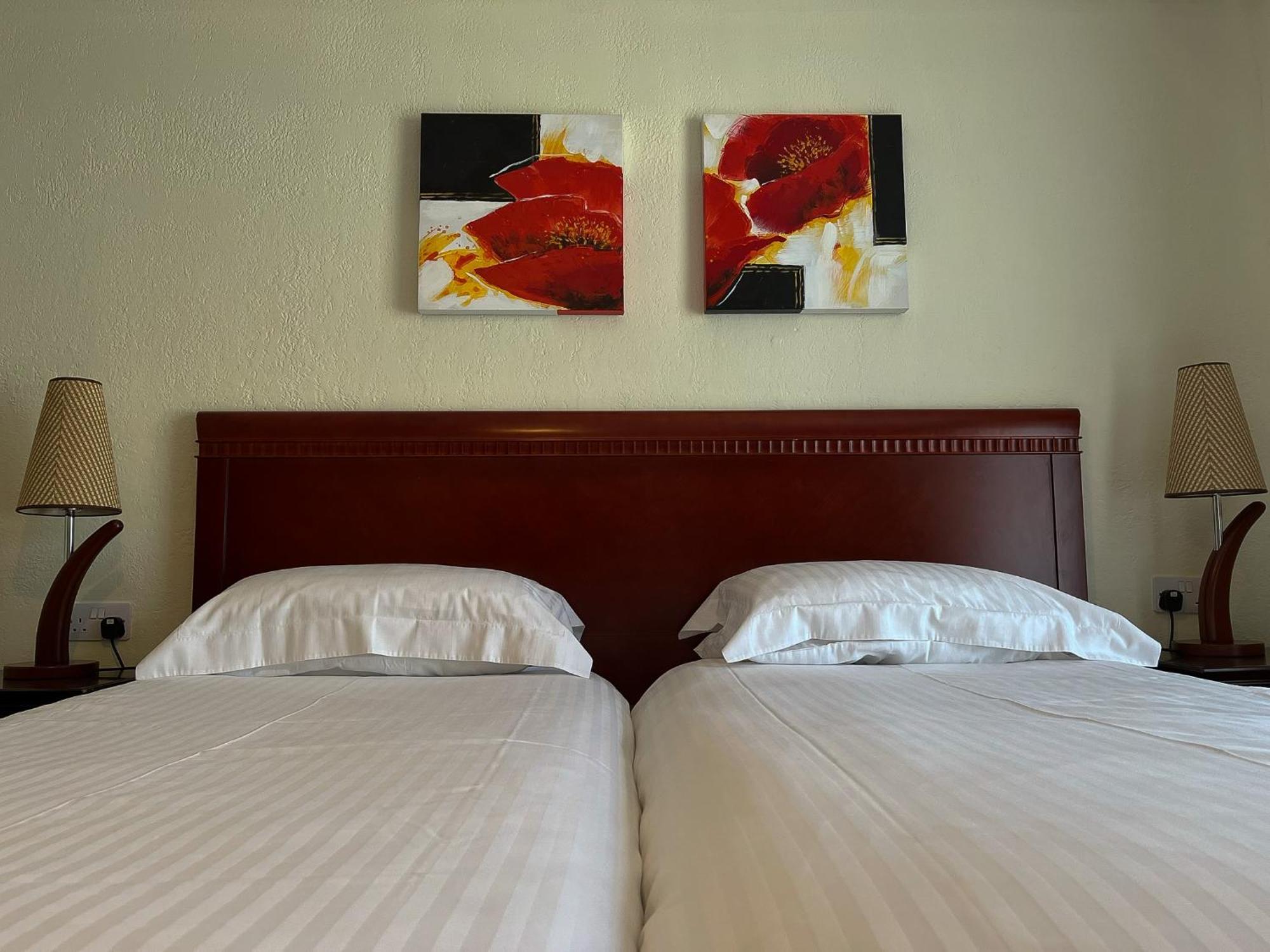 Regent Court - Seafront, Sandown - Free Car Ferry For Bookings Of 3 Or More Nights, Subject To Availability Habitación foto