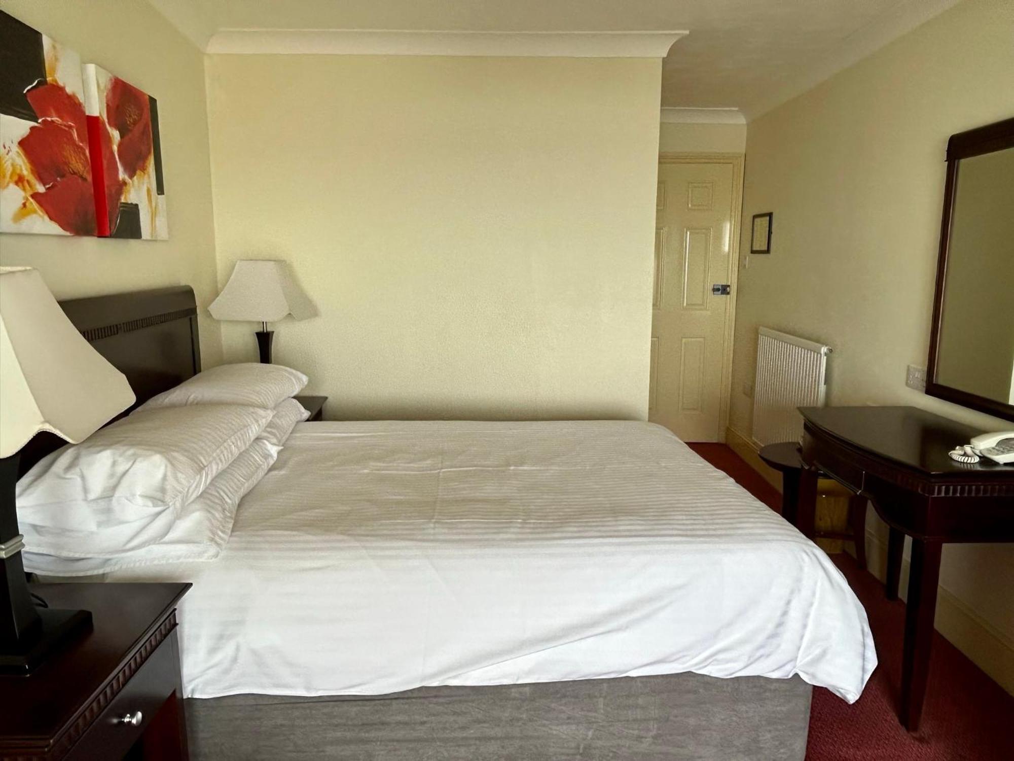 Regent Court - Seafront, Sandown - Free Car Ferry For Bookings Of 3 Or More Nights, Subject To Availability Habitación foto